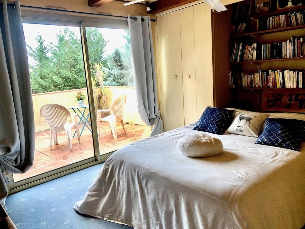 Ferienwohnung Serenity Chambre D'Hote Au Calme Des Maitres Tibetains Y Ont Sejourne 15 Mn Des Plages Mougins Exterior foto